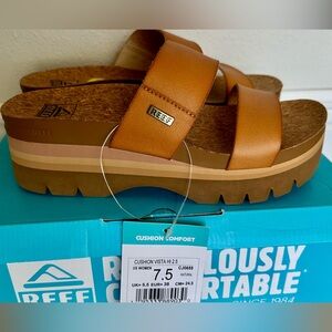 Reef Cushion Vista Hi 2.5 size 7.5 NIB
